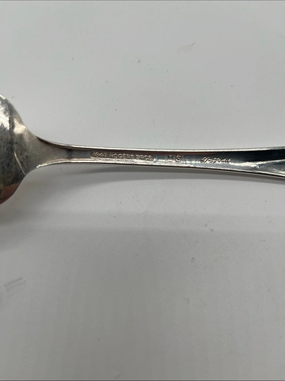 54 piece Daffodil pattern Rogers Brothers 1847 silver plate set.